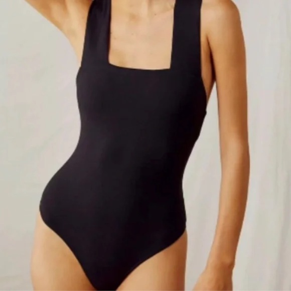 Free People She’s So Sleek - Picture 2 of 8